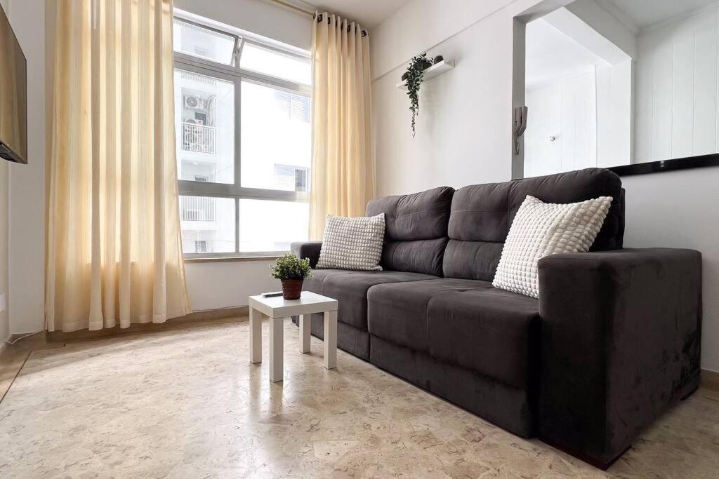 Apartment Apto Pitangueiras Com Wifi, Garagem, Roupas De Cama E Banho