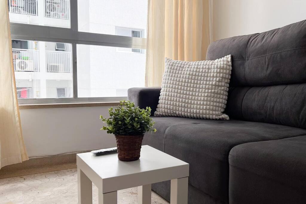 Apto Pitangueiras Com Wifi, Garagem, Roupas De Cama E Banho Apartment *