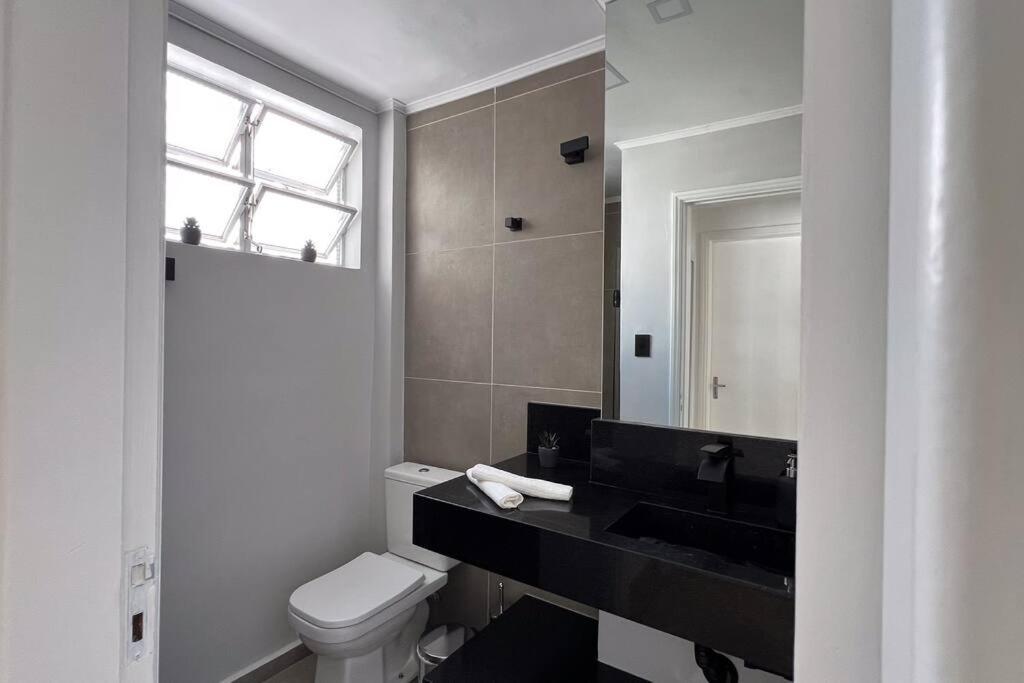 Apto Pitangueiras Com Wifi, Garagem, Roupas De Cama E Banho Apartment Guaruja